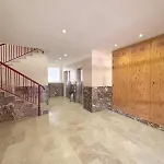 Residencial Tabarca アパート