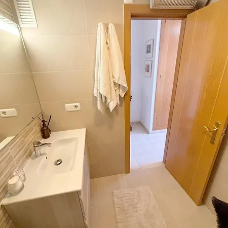 Residencial Tabarca דירה *
