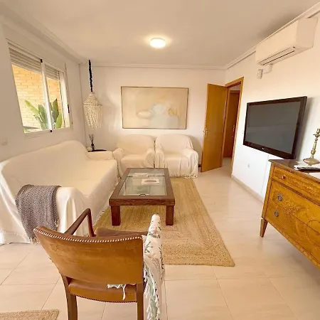 Residencial Tabarca דירה *
